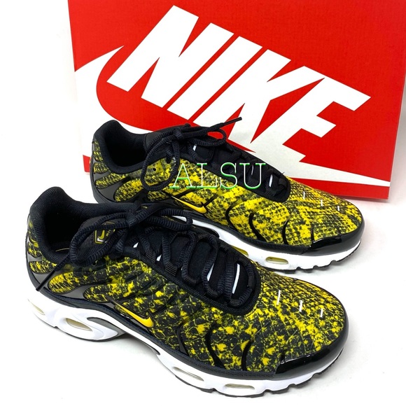 Nike Air Max Plus Black Speed Yellow Women Sneaker - Picture 6 of 10